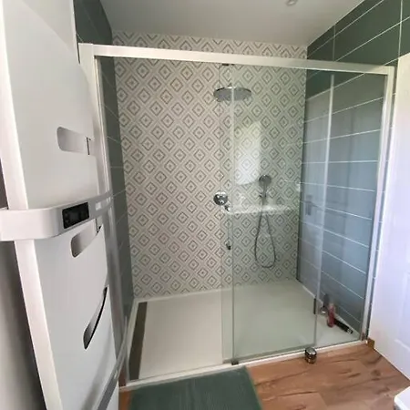 Maison Familiale Et Chaleureuse 度假居